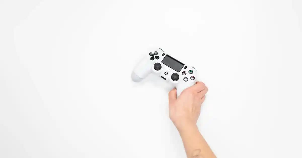 Zeytinyağının Bronzlaşmadaki Rolü ve Güvenli Güneşlenme İpuçları